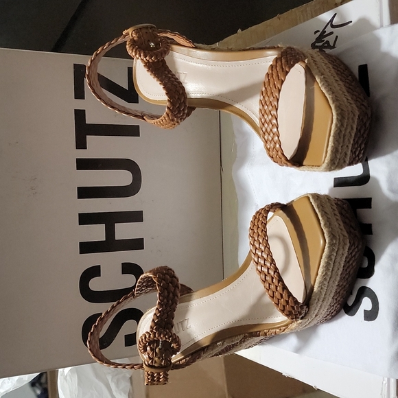 BRAND NEW INBOX SCHUTZ Size7 - Picture 2 of 4